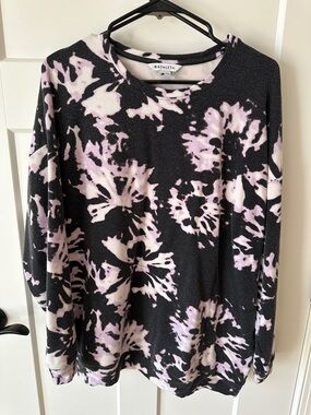 Athleta Black and Lilac Floral Tie-Dye Sweatshirt